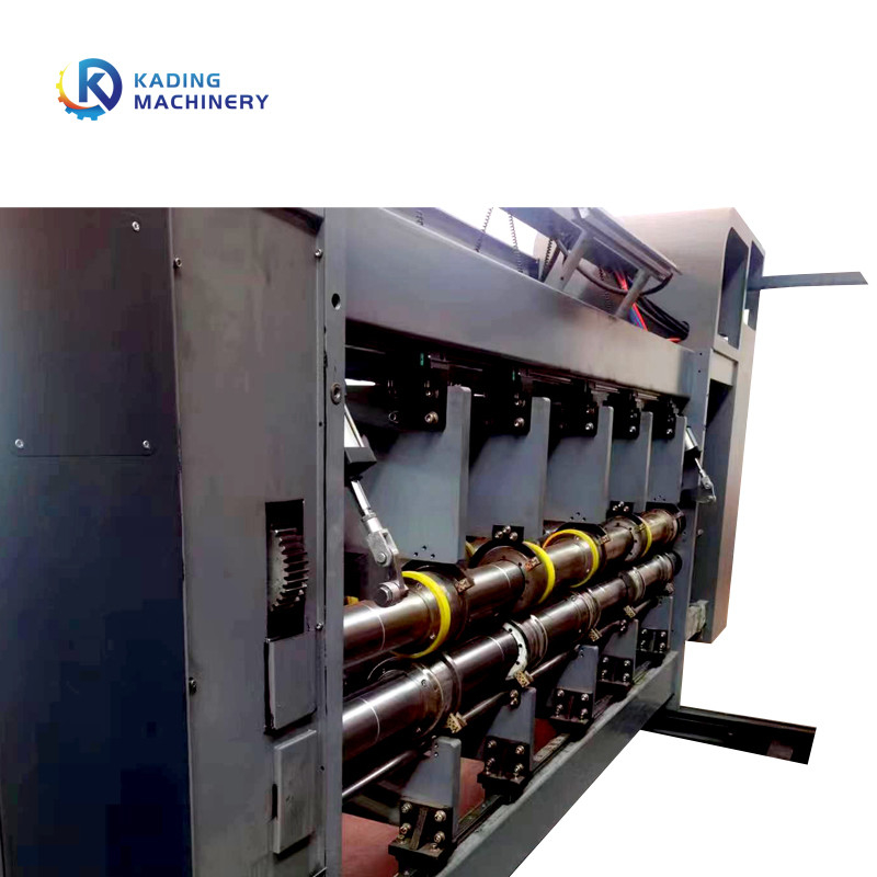 नालीदार बॉक्स के लिए हाई डेफिनिशन कार्टन बॉक्स डाई कटिंग मशीन रोटरी डाई कटर स्लॉटर